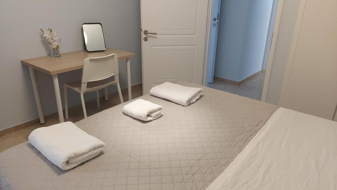 Poseidon Blue Apartment อาร์เตมีดา ภายนอก รูปภาพ